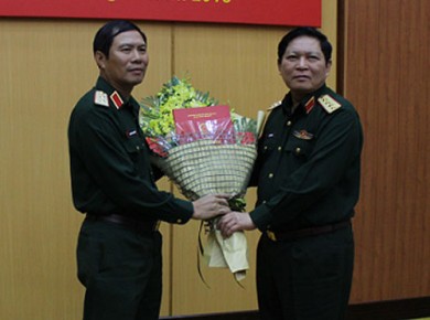 Tư lệnh Quân khu 4 làm Phó tổng tham mưu trưởng quân đội